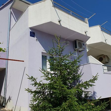 מרינה Apartments Sea Star Ivana מראה חיצוני תמונה