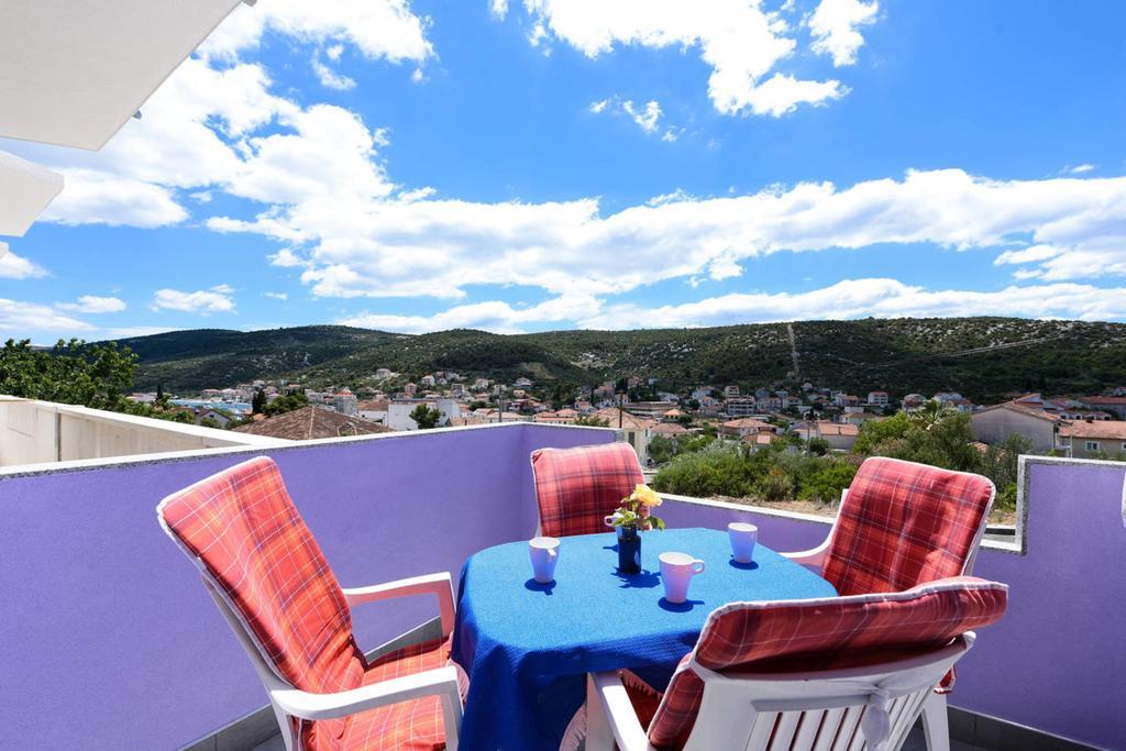 מרינה Apartments Sea Star Ivana מראה חיצוני תמונה