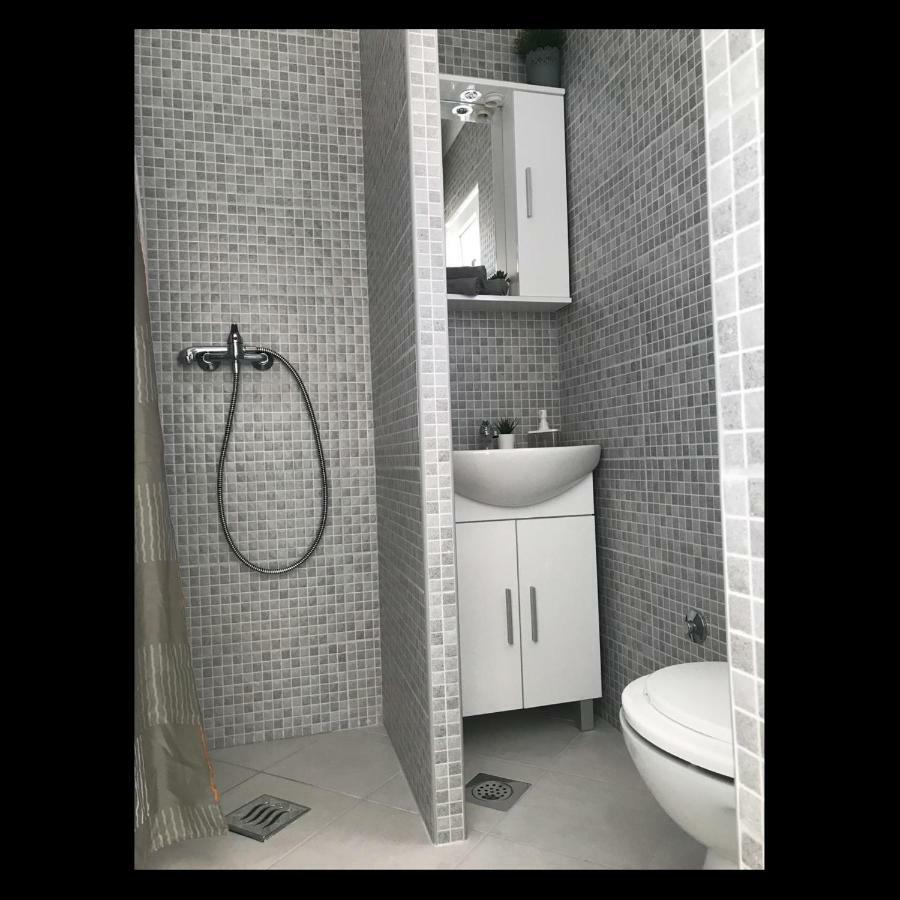 מרינה Apartments Sea Star Ivana מראה חיצוני תמונה